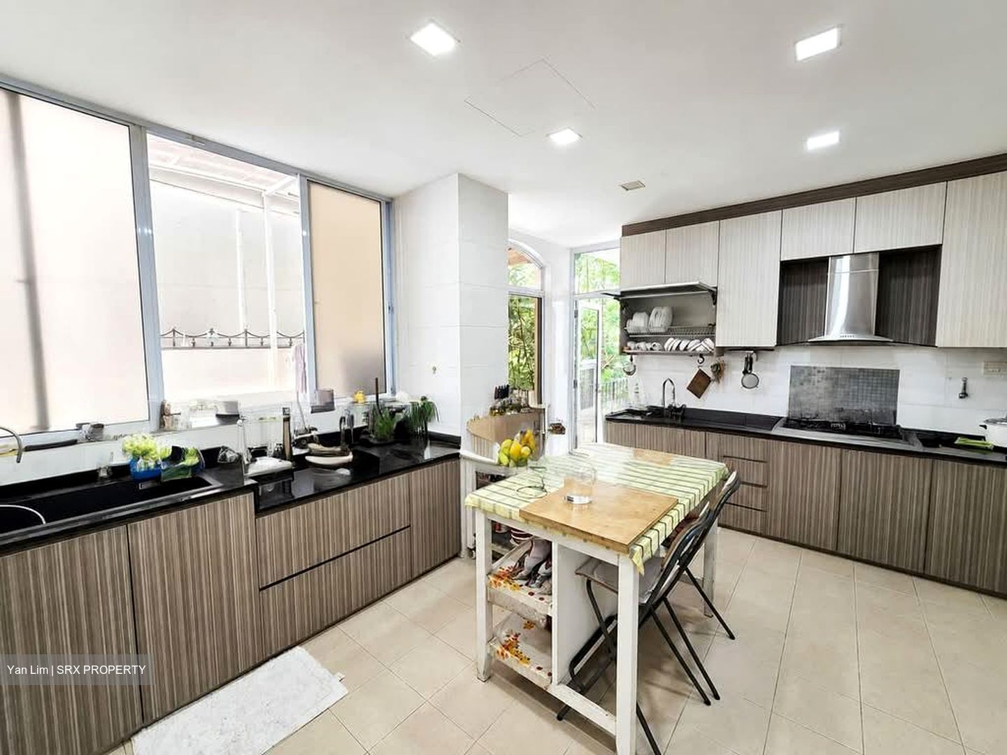 Dunsfold Drive (D13), Detached #595756501